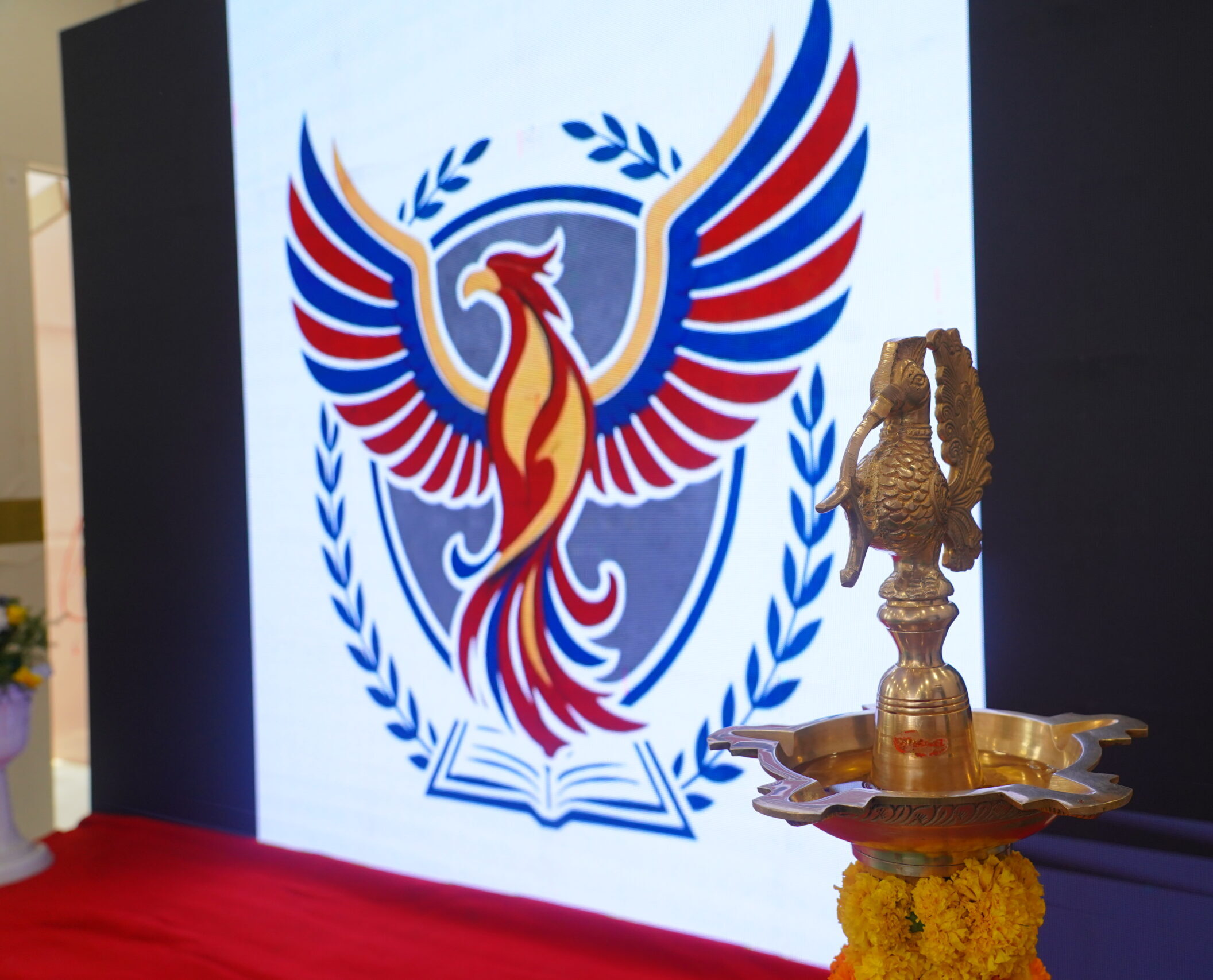 logo lamp